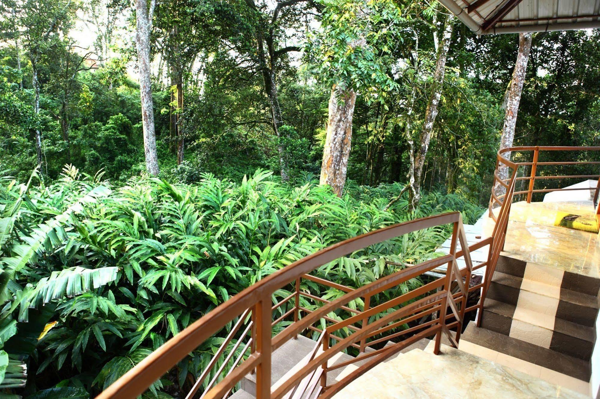 Green Shades Munnar Exterior photo